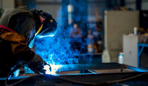 Industrial Hygienists On The Hazards of Welding